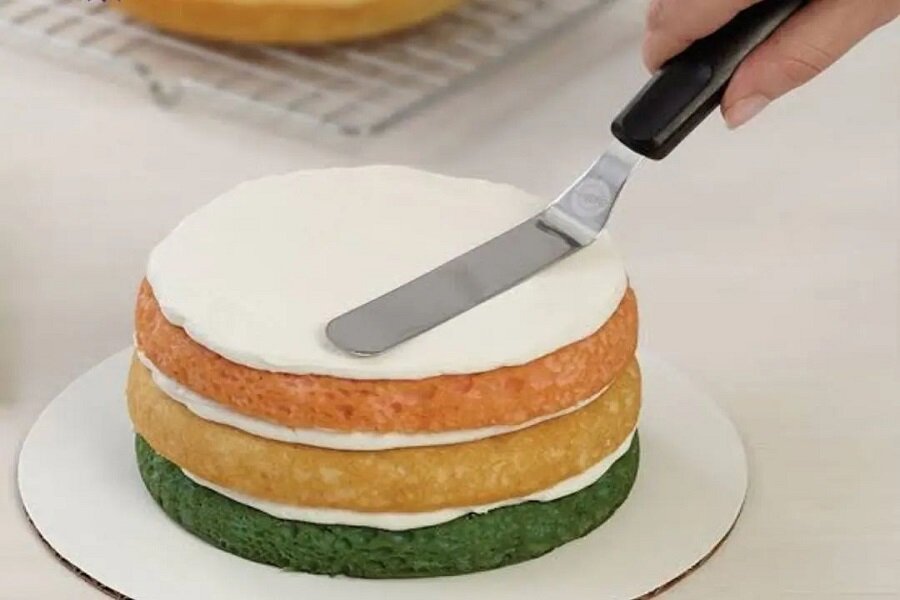 Cake Knife | Instagram